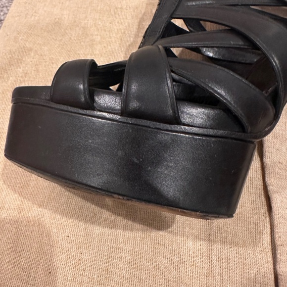 PRE-LOVED GUCCI Women's Calfskin LIFFORD Cage Platform Sandals 6" Heels - Picture 6 of 15